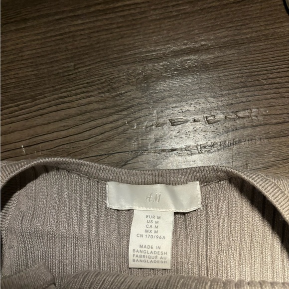 medium top (not cropped) - Picture 2 of 2